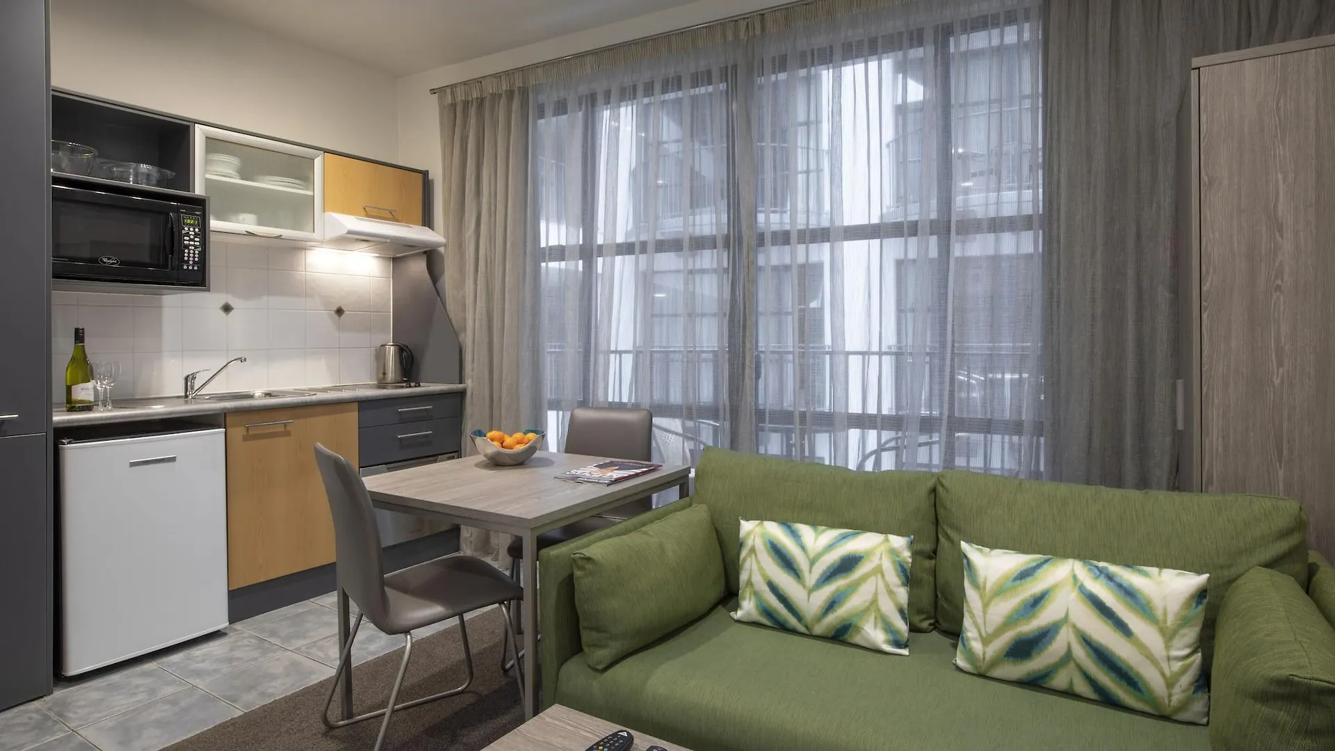 Quest Atrium Serviced Apartments Wellington 4*,  New Zealand