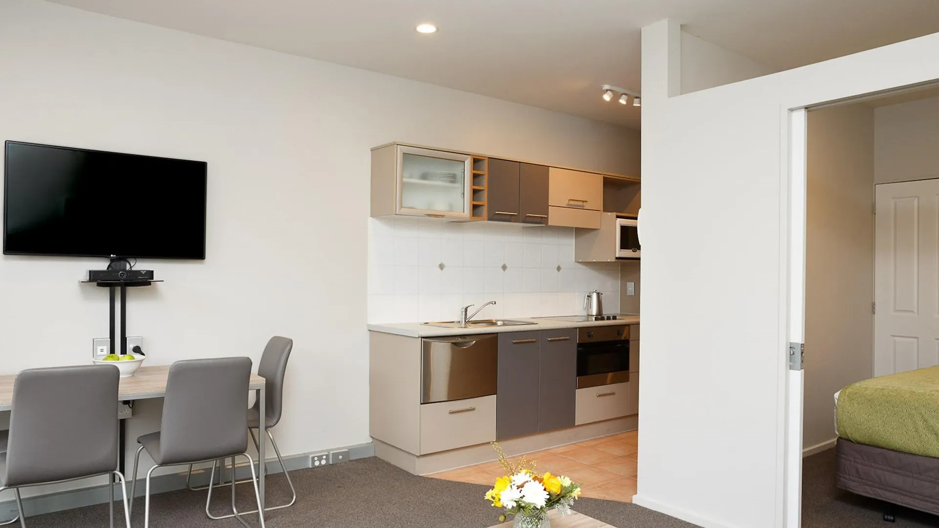 Quest Atrium Serviced Apartments Wellington Aparthotel