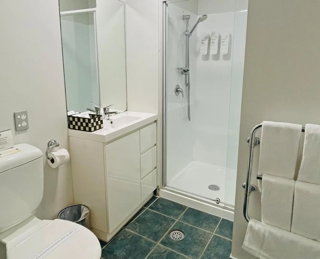 Quest Atrium Serviced Apartments Веллингтон Апарт-отель